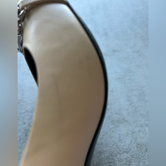 119. Nude Gucci Heels - Picture 11 of 12